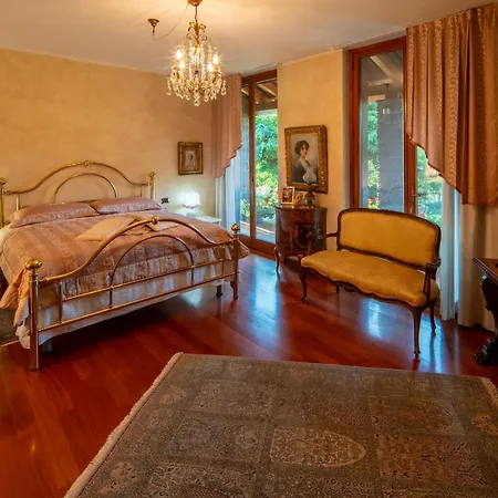 D'autore Apartamento Alba (Piedmont)