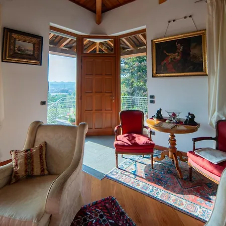 D'autore Alba (Piedmont)